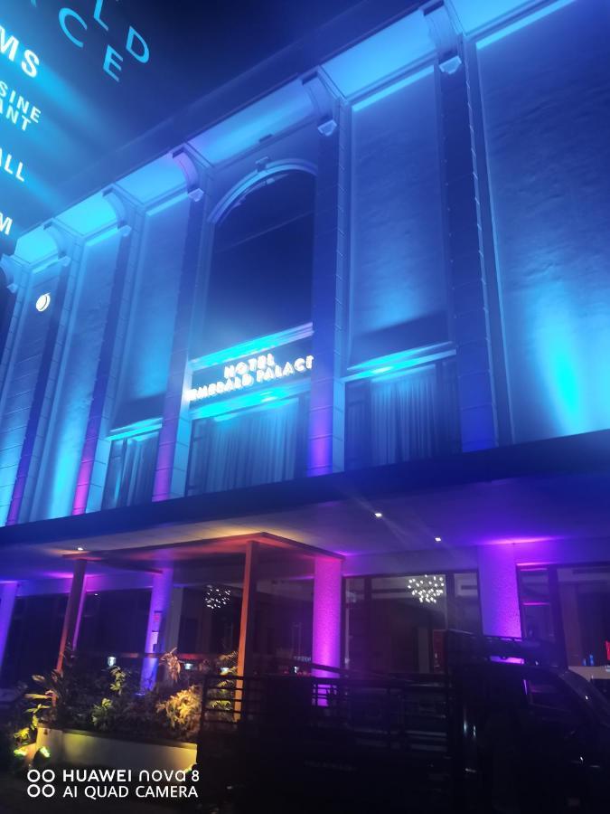Hotel Emerald Palace Kottiyam Luaran gambar
